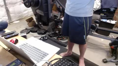 Nick online show from 12, 4, 2026