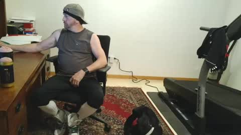 Snapshot of hockeybud chatting on 5, 8, 2026 Rick online show from 5, 8, 2026