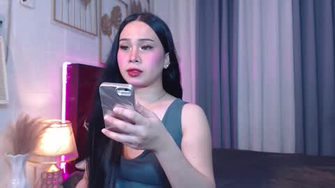 hoelymolly online show from 5, 2, 2026