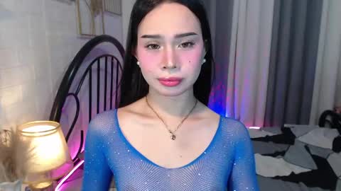 hoelymolly online show from 18, 5, 2026
