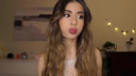 Moni Monica online show from 17, 2, 2026