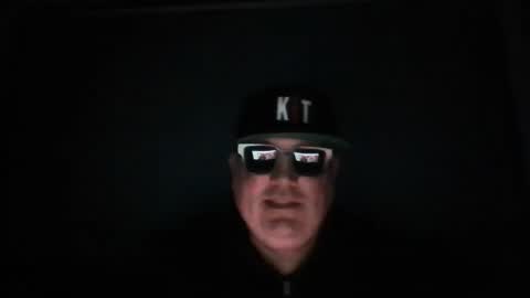Snapshot of holden_minutz chatting on 13, 5, 2026 holden_minutz online show from 13, 5, 2026