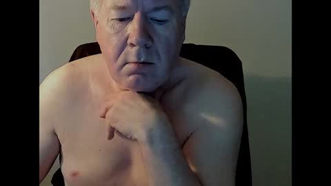 Snapshot of holgerhb53 chatting on 30, 1, 2025 Holger online show from 30, 1, 2025