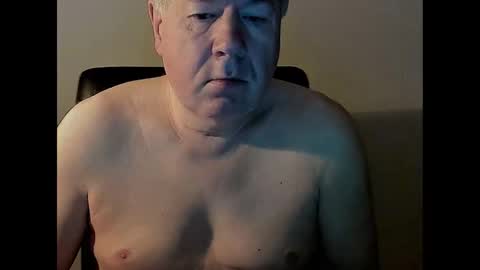 Snapshot of holgerhb53 chatting on 11, 2, 2025 Holger online show from 11, 2, 2025