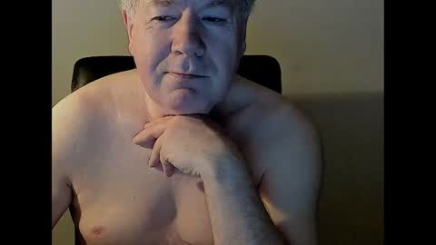 Snapshot of holgerhb53 chatting on 10, 3, 2025 Holger online show from 10, 3, 2025