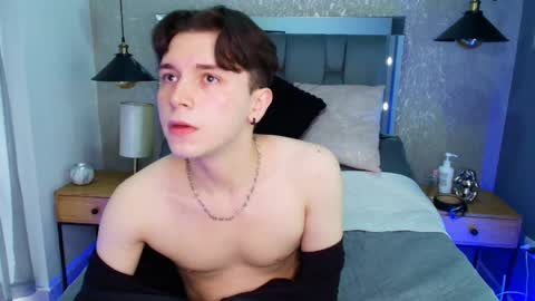 Snapshot of hollannd_ chatting on 9, 4, 2026 Holland online show from 9, 4, 2026