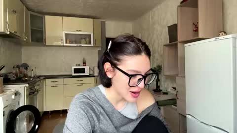 Snapshot of hollisguerrette chatting on 1, 3, 2026 Sofia online show from 1, 3, 2026