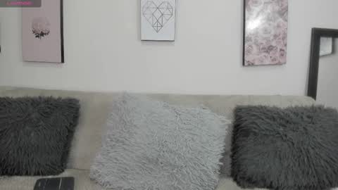 Holly online show from 8, 10, 2025