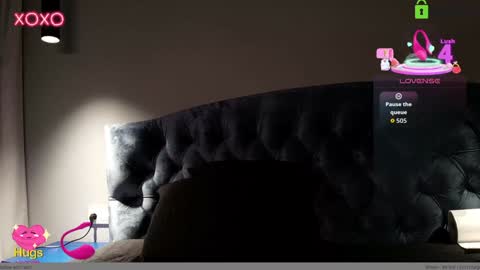 Snapshot of hollyextra chatting on 28, 10, 2025 hollyextra online show from 28, 10, 2025