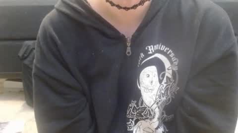 Holly Hawkes online show from 23, 2, 2025