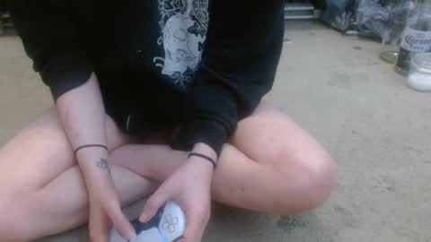 Holly Hawkes online show from 19, 3, 2026