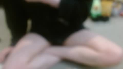 Snapshot of hollyhawkes chatting on 2, 6, 2026 Holly Hawkes online show from 2, 6, 2026