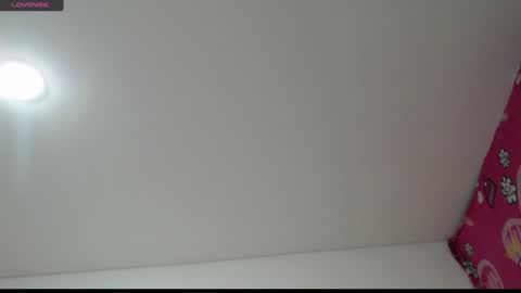 Snapshot of hollykoff chatting on 11, 1, 2025 space online show from 11, 1, 2025