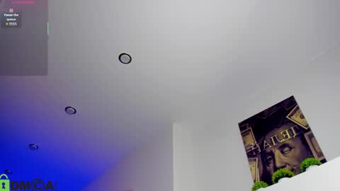 Holly online show from 2, 11, 2025