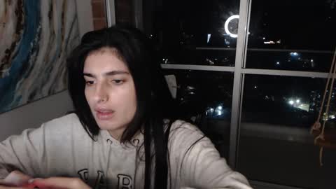 hollyshit_ online show from 13, 2, 2025