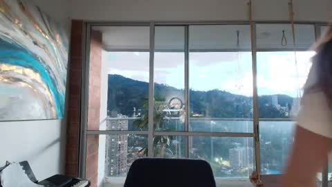 hollyshit_ online show from 17, 11, 2025