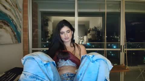 hollyshit_ online show from 15, 12, 2025