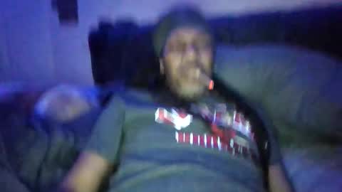 Snapshot of hollywoodbobby chatting on 21, 4, 2026 hollywoodbobby online show from 21, 4, 2026