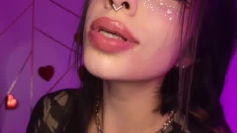 holly online show from 11, 3, 2026