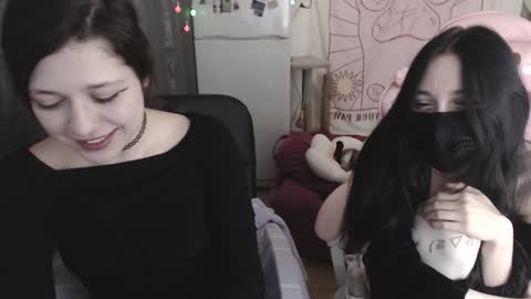 Snapshot of holy420loly chatting on 14, 1, 2025 Ho Lee Sheet online show from 14, 1, 2025