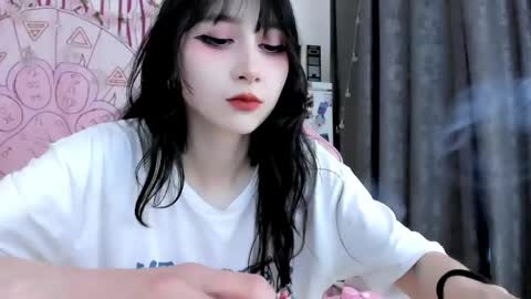 Snapshot of holy420loly chatting on 28, 5, 2026 Ho Lee Sheet online show from 28, 5, 2026