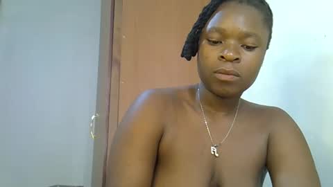 holy_ebony online show from 9, 5, 2026
