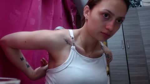 Juli online show from 1, 3, 2026