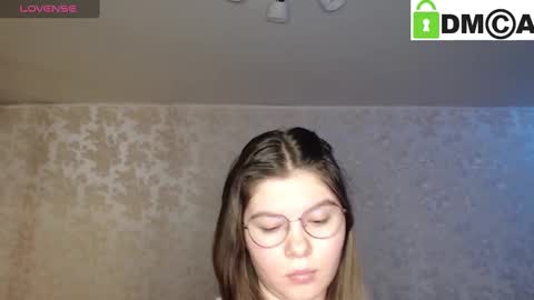 Welcome guys  Pleasure to see you all here  My name is MichaelaTip menu is active Private is open  online show from 5, 12, 2024