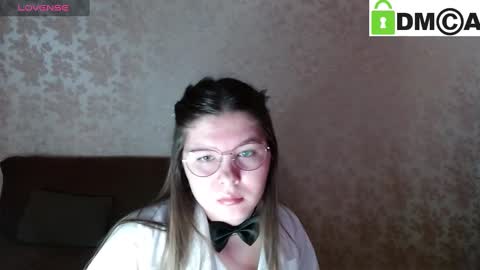 Welcome guys  Pleasure to see you all here  My name is MichaelaTip menu is active Private is open  online show from 19, 2, 2025