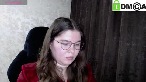 Welcome guys  Pleasure to see you all here  My name is MichaelaTip menu is active Private is open  online show from 11, 2, 2026