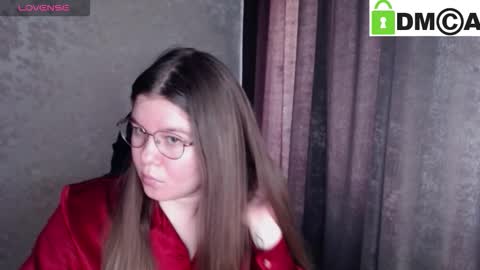 Welcome guys  Pleasure to see you all here  My name is MichaelaTip menu is active Private is open  online show from 19, 2, 2026