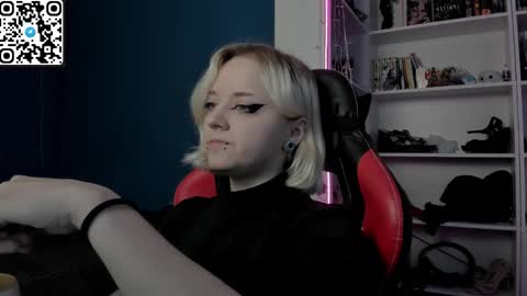 Snapshot of holy_mistresss chatting on 10, 1, 2026 holy_mistresss online show from 10, 1, 2026