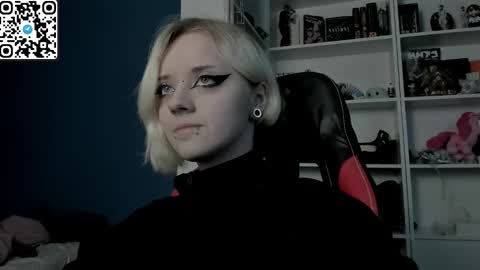 Snapshot of holy_mistresss chatting on 18, 1, 2026 holy_mistresss online show from 18, 1, 2026