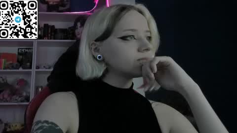 Snapshot of holy_mistresss chatting on 12, 5, 2026 holy_mistresss online show from 12, 5, 2026