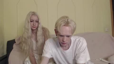 Snapshot of holymary666 chatting on 27, 10, 2025 holymary666 online show from 27, 10, 2025