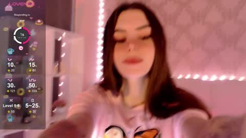 Snapshot of holymiax chatting on 15, 9, 2025 Mia online show from 15, 9, 2025