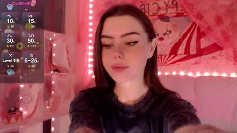 Snapshot of holymiax chatting on 25, 10, 2025 Mia online show from 25, 10, 2025