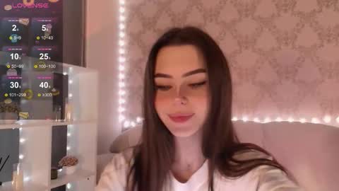 Snapshot of holymiax chatting on 15, 11, 2025 Mia online show from 15, 11, 2025