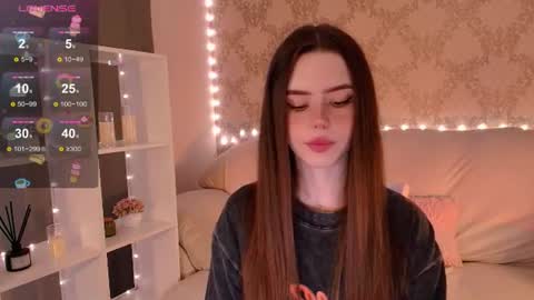 Snapshot of holymiax chatting on 24, 6, 2026 Mia online show from 24, 6, 2026