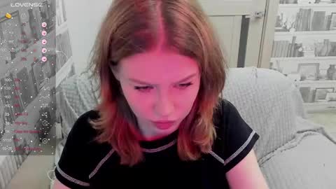 Snapshot of honey__pie chatting on 17, 3, 2026 Lilith and Ellie online show from 17, 3, 2026