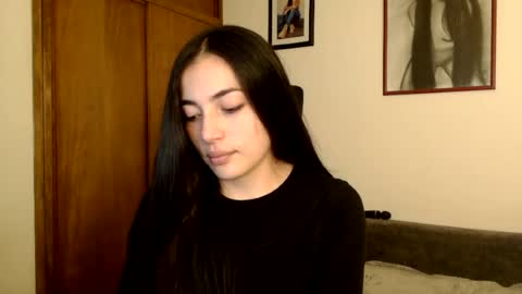 Snapshot of honey_aynur chatting on 13, 6, 2026 Honey Aynu online show from 13, 6, 2026