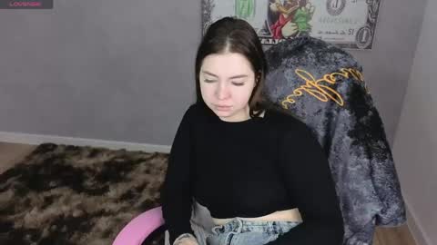 Snapshot of honey_cherrry chatting on 23, 4, 2026 Honey online show from 23, 4, 2026