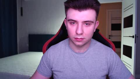 Wolfy online show from 27, 2, 2025