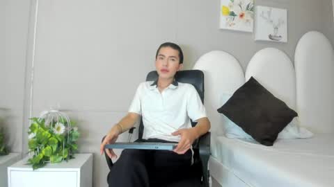 Snapshot of honey_hex_ chatting on 11, 5, 2026 honey_hex_ online show from 11, 5, 2026