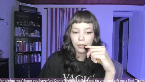 Snapshot of honey_hoe chatting on 6, 6, 2026 Lau online show from 6, 6, 2026