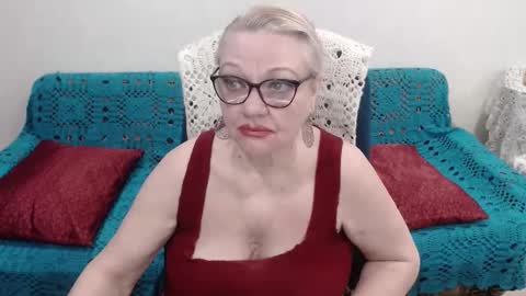 Snapshot of honey_lady_ chatting on 29, 4, 2026 Honey Lady online show from 29, 4, 2026