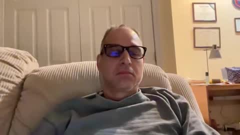 Snapshot of honey_man14 chatting on 4, 1, 2025 honey_man14 online show from 4, 1, 2025