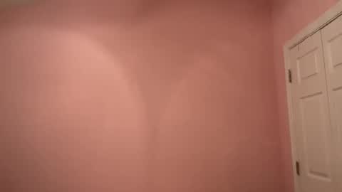 Snapshot of honey_man14 chatting on 1, 11, 2025 honey_man14 online show from 1, 11, 2025