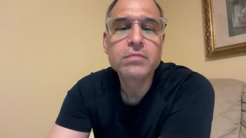 honey_man14 online show from 5, 4, 2026