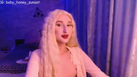 honey_sunset online show from 23, 2, 2026